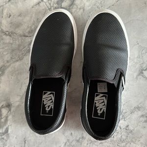 Black Classic Slide On Vans
